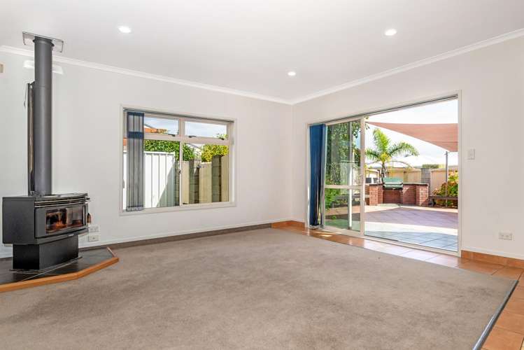 68 Potae Avenue Lytton West_1