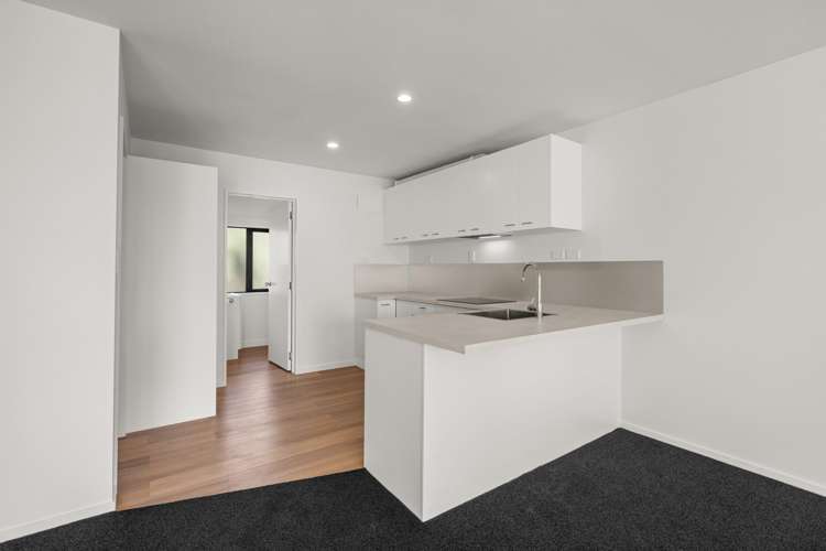 4/324 Worcester Street Linwood_6