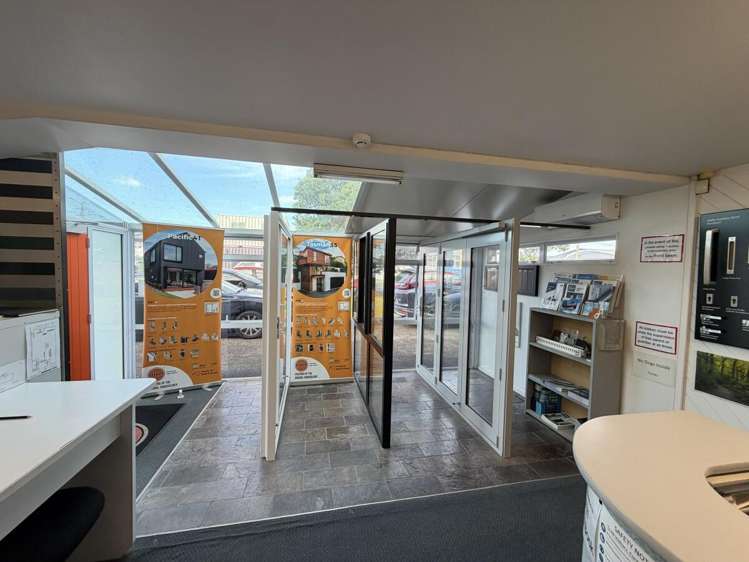 76 Delta Avenue New Lynn_7