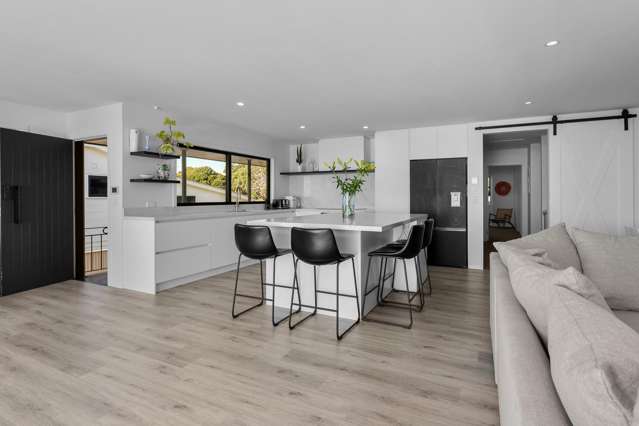 79 Torkar Road Clarks Beach_4