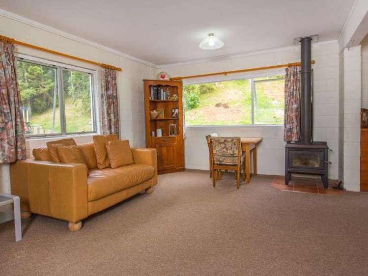 124 Memorial Drive Parahaki_13