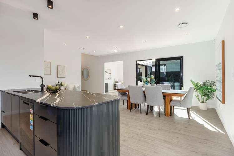96 Huanui Drive Orewa_4