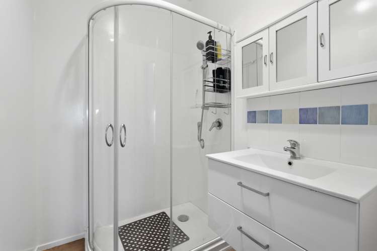 2/110 Hillside Road Papatoetoe_11