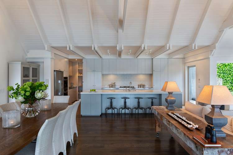 729 Orapiu Road Waiheke Island_11