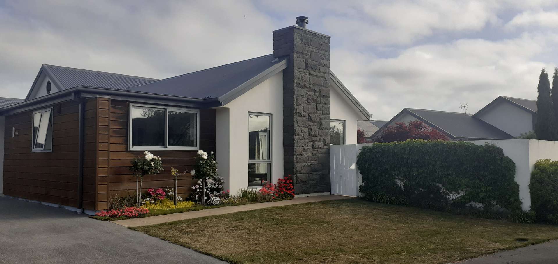 7 Timberlands Terrace Parklands Christchurch City Houses for Sale
