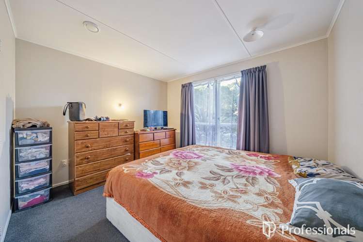 55 Kairanga Crescent Wainuiomata_17
