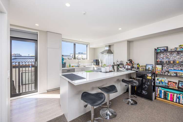 26/1 Glenside Crescent Eden Terrace_9