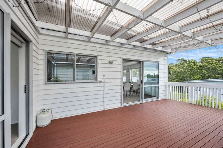 55 Leo Street Glen Eden_16