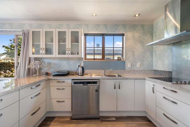 96 Gladstone Terrace Gladstone_21