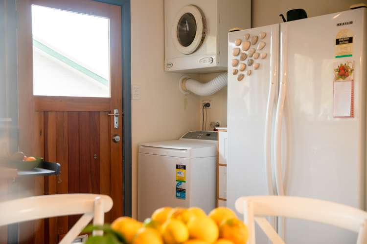 108 Wellington Road Paekakariki_16