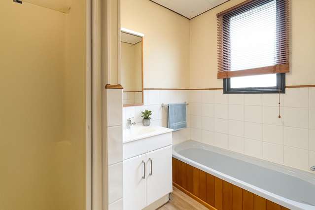 3/9 Ireland Place Ranui_4