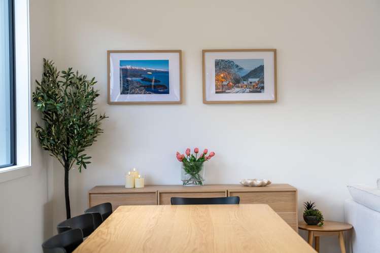 6 Sterling Lane Queenstown_7