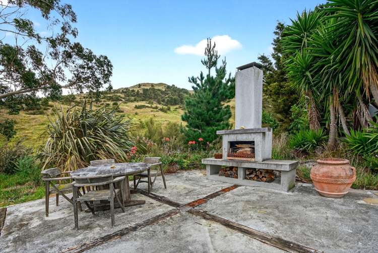 5528 Masterton Castlepoint Road Castlepoint_19