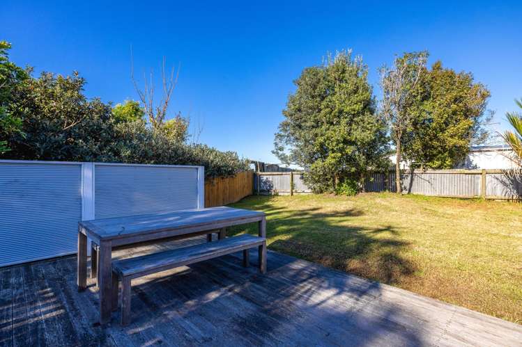22 Ocean Road Surfdale_23