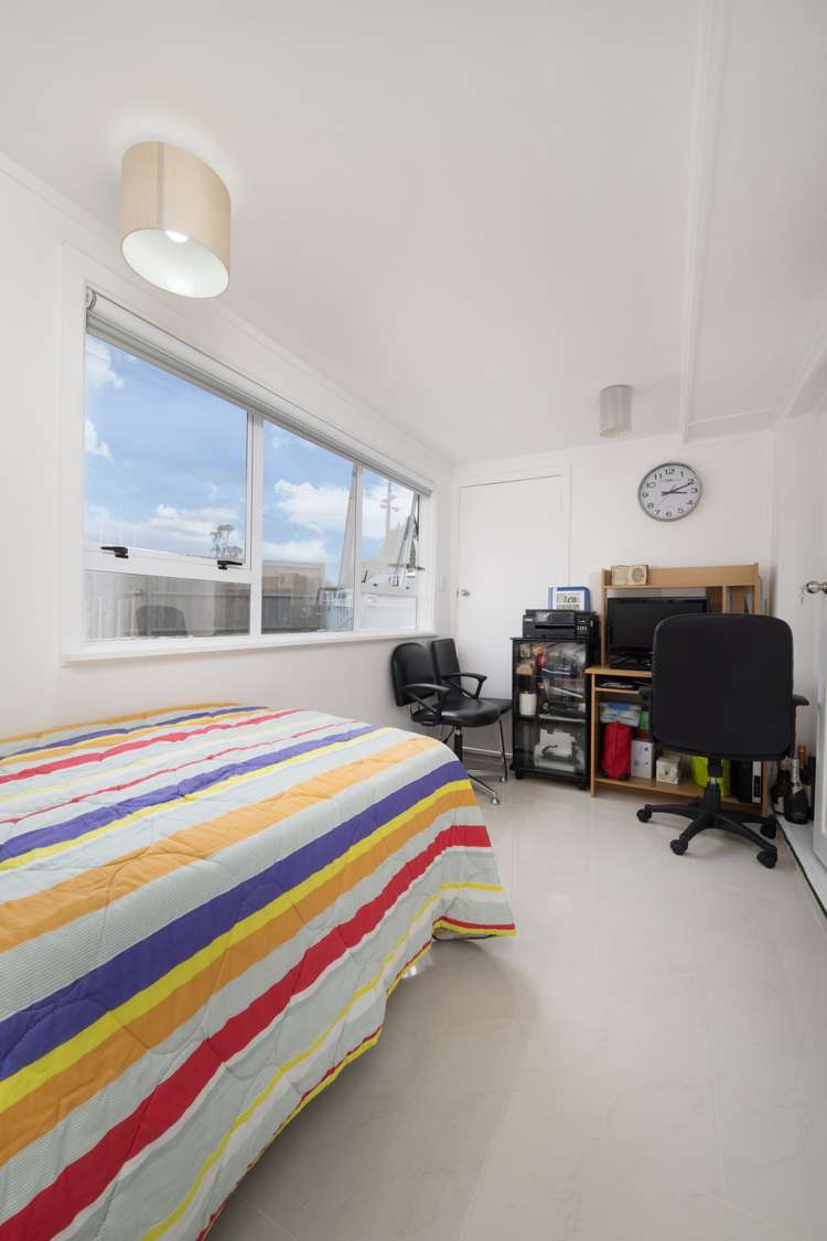 15 Hutchinsons Road Bucklands Beach_22