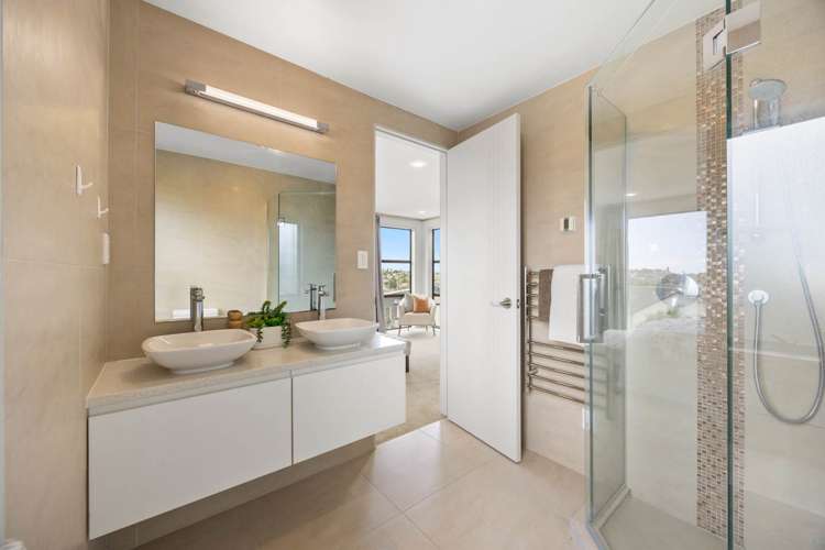 7 Eastreef Court Long Bay_27