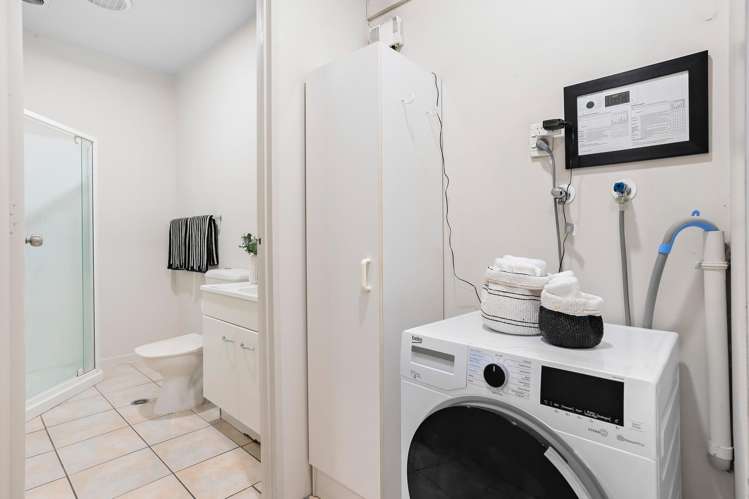 1A/22 Emily Place Auckland Central_11