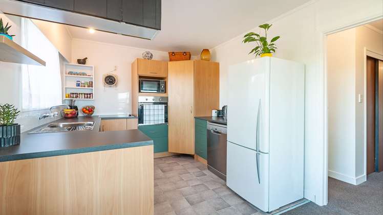 13 Oakland Avenue Woodhill_18