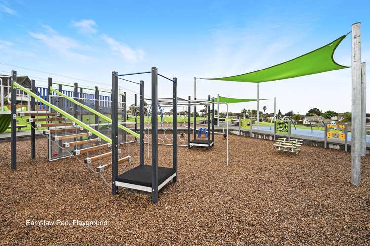 57a Aspiring Avenue Flat Bush_13