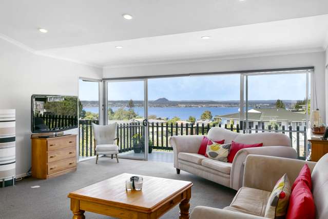 2- 4 Alberta Street Acacia Bay_1