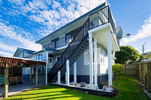 Spacious 5 Bedroom Family Home