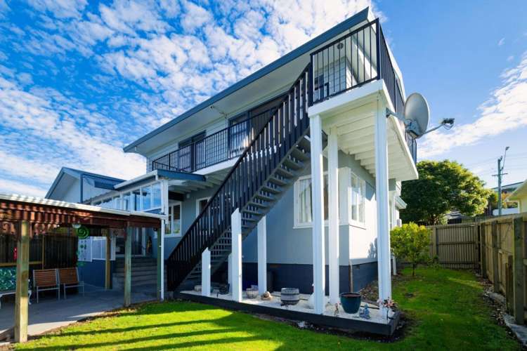 73 Churchill Street_0