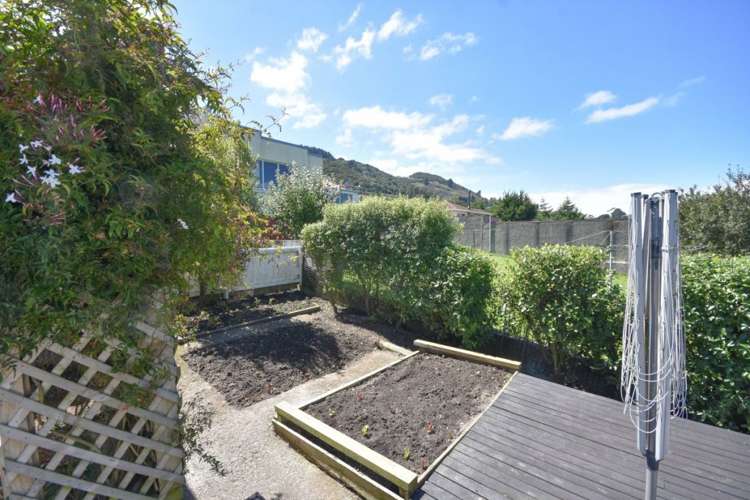 6a Kowhai Street Ravensbourne_13