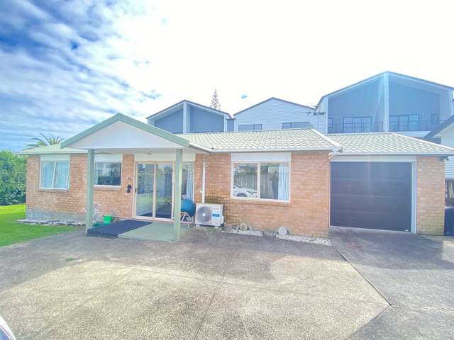Spacious 3-Bedroom Home in Glen Eden