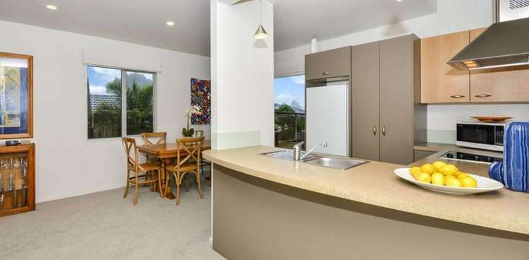 2/18 Orton Street Glenfield_14