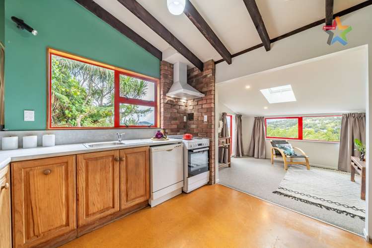 6 Sarah Way Crofton Downs_14