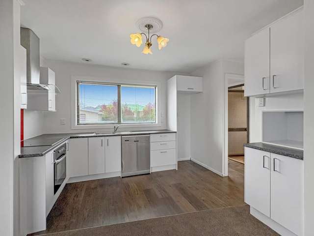 30 Vardon Cr Shirley_2