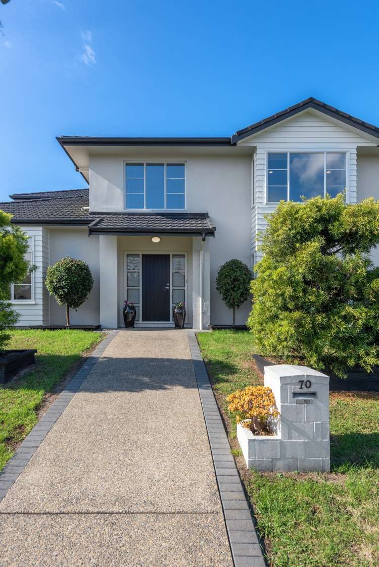 70 Pine Harbour Parade Beachlands_5