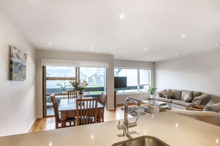4/2 Tiwai Road Royal Oak_8