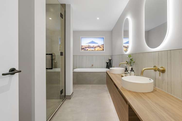 14 Prestwich Rise Churton Park_20