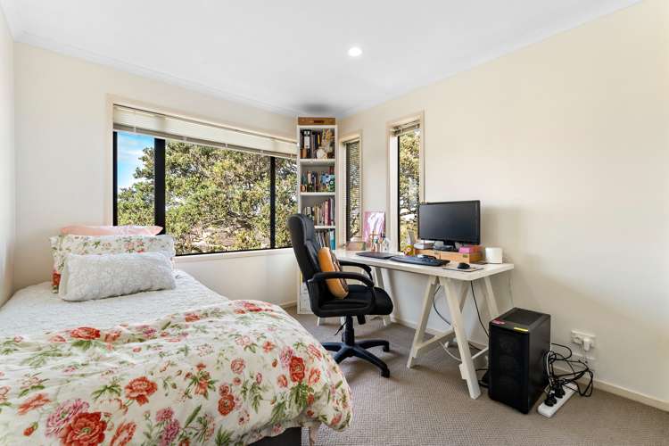 10 The Rise Gulf Harbour_12