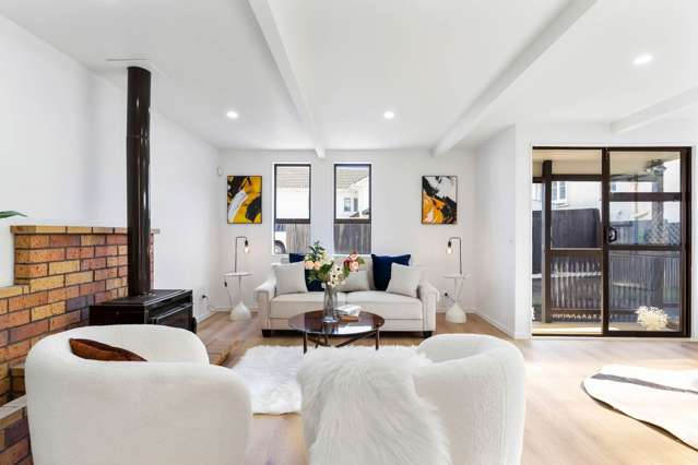 Contemporary Family Retreat – Urgent Sale