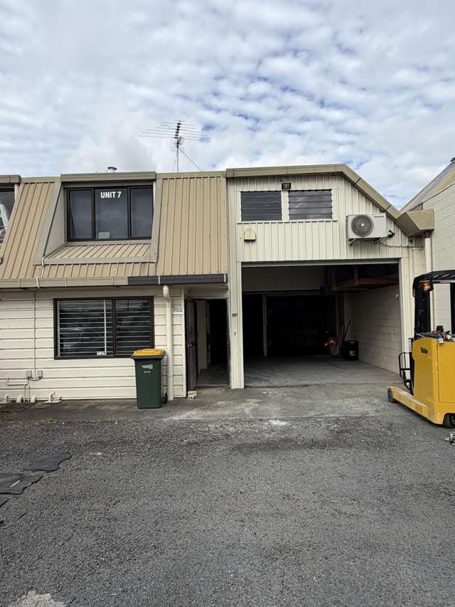 171sqm Warehouse + Office | Markedo Place