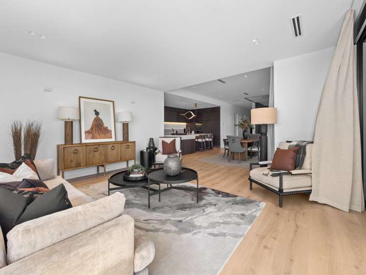 25 Bridgewater Quay Lake Hood_12