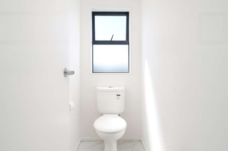 16 Pyramid Place Glen Eden_14