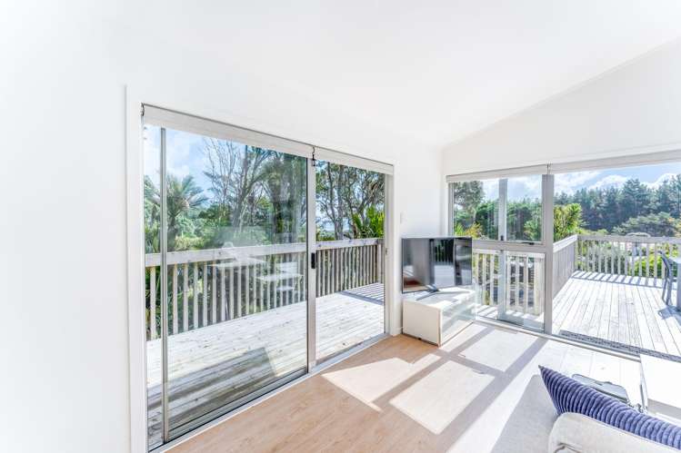 188 Motutara Road Muriwai_8
