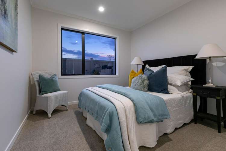 9 Fallowdown Street Wainui_16