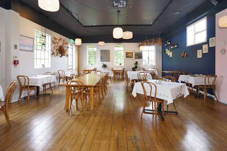 14 Anzac Parade Hamilton Central_8