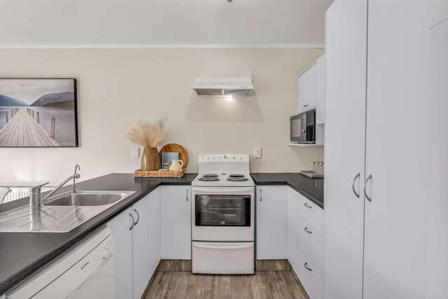 56 Devon Road Springvale_2