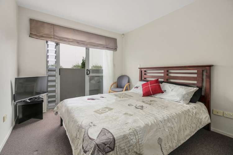 92a Michael Jones Drive Flat Bush_6