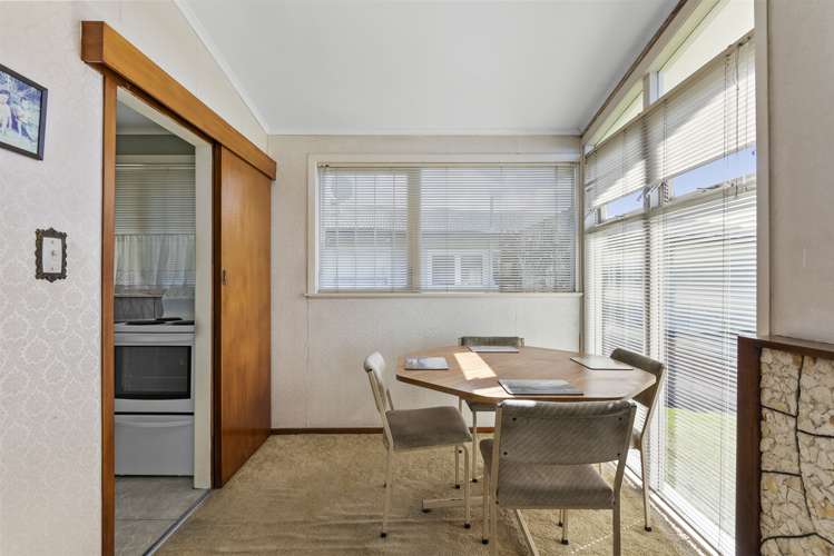 12 Caronia Crescent Lynfield_9