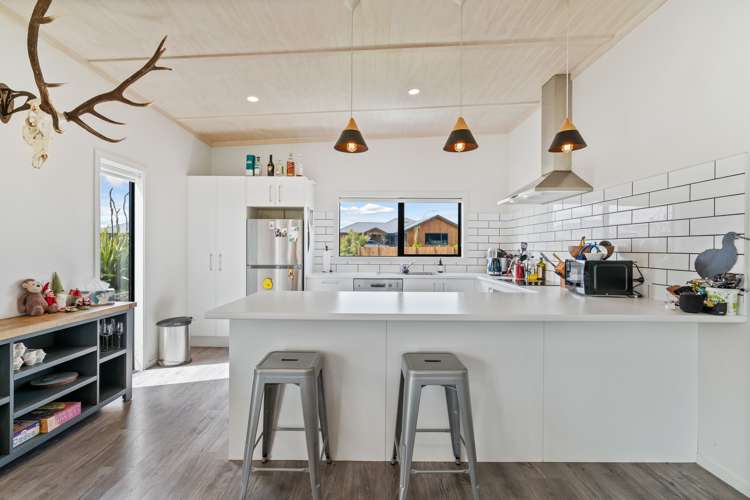 31 Takitimu Avenue Te Anau_8