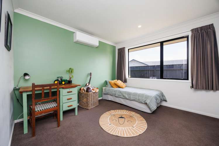 35 Chestnut Close Kelvin Grove_24