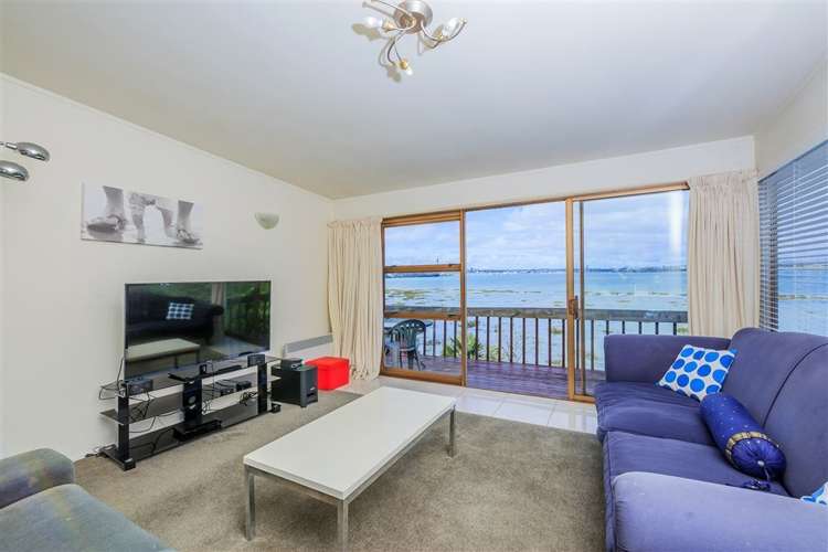 2/30a Walter Street Hauraki_3