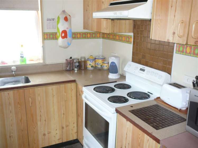 1 Kennedy Street Paeroa_11