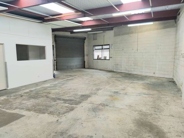 Unit E/4 Heremai Street Henderson_1